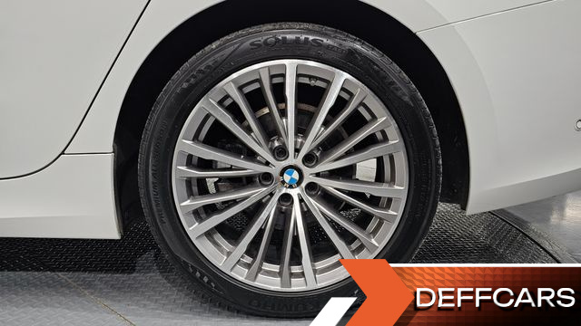 BMW 3-SERIES 320d Luxury купить на сайте DeffCars