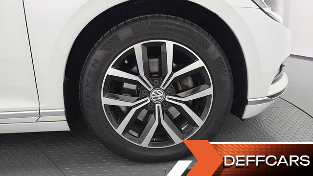 Volkswagen PASSAT 2.0 TDI Premium купить на сайте DeffCars
