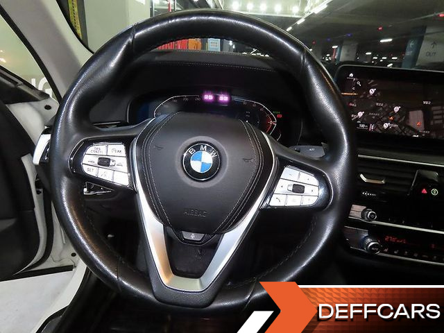 BMW 5-SERIES 523d xDrive Luxury купить на сайте DeffCars