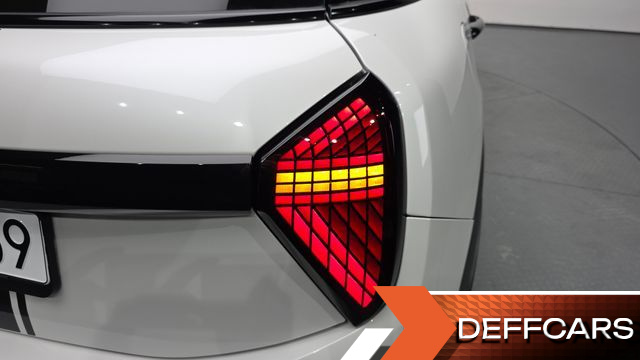 Mini COOPER 5Door Essential купить на сайте DeffCars