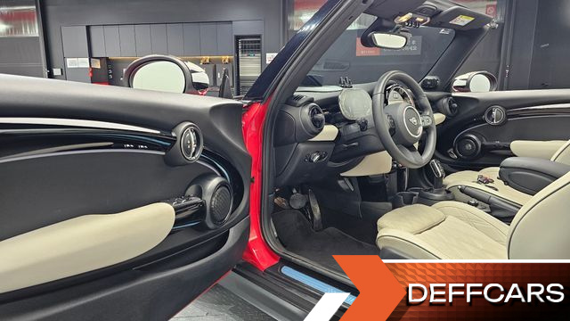 Mini COOPER CONVERTIBLE Classic Third Generation купить на сайте DeffCars