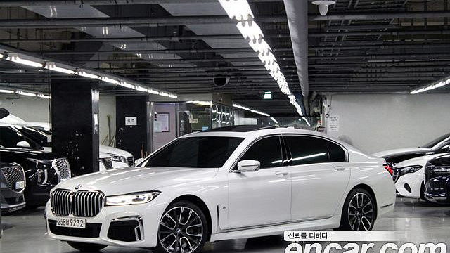BMW 7-SERIES 740Li xDrive M Sport Package купить на сайте DeffCars