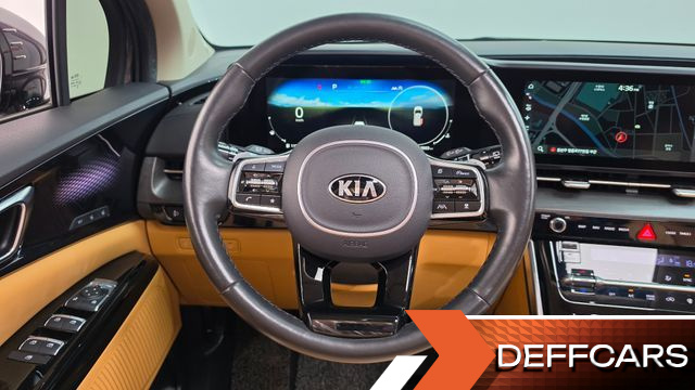 Kia CARNIVAL 7-Seater Signature купить на сайте DeffCars