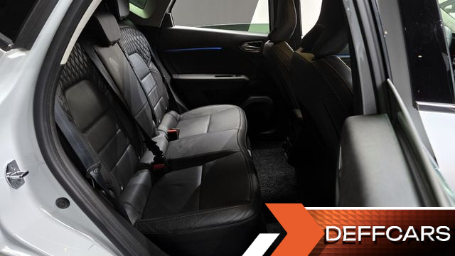 Renault-KoreaSamsung CAPTUR 1.3 TCe Edition Paris купить на сайте DeffCars