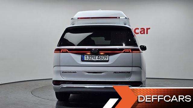 Kia CARNIVAL Gasoline 7-Seater Hi-Limousine Signature купить на сайте DeffCars