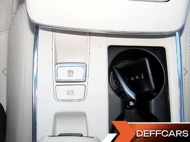 Hyundai GRANDEUR 3.3 Calligraphy купить на сайте DeffCars
