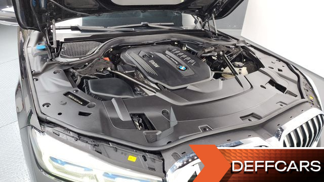 BMW 7-SERIES 730d xDrive M Sport купить на сайте DeffCars