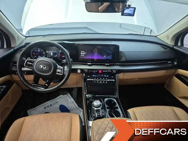 Kia CARNIVAL Diesel 9-Seater Prestige купить на сайте DeffCars