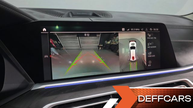 BMW X7 xDrive 40i Design Pure Excellence 6-Seater купить на сайте DeffCars