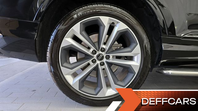 Audi Q7 55 TFSI Quattro Premium купить на сайте DeffCars