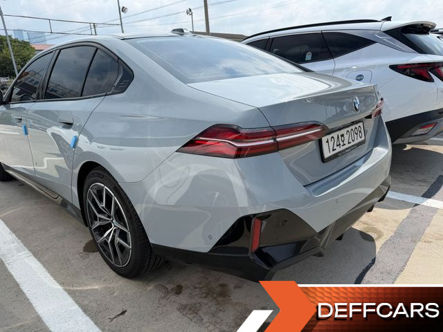 BMW 5-SERIES 520i M Sport купить на сайте DeffCars