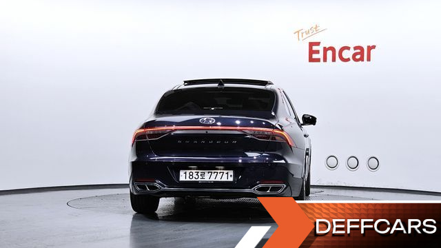 Hyundai GRANDEUR 3.3 Calligraphy купить на сайте DeffCars