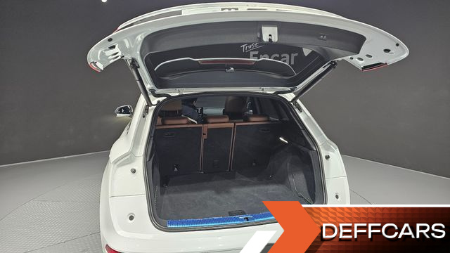 Audi Q5 45 TFSI Quattro Premium купить на сайте DeffCars