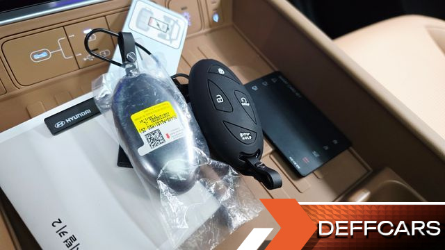 Hyundai SANTAFE Gasoline 2.5T 4WD Calligraphy купить на сайте DeffCars