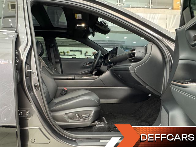 Toyota CROWN 2.5 4WD Hybrid купить на сайте DeffCars