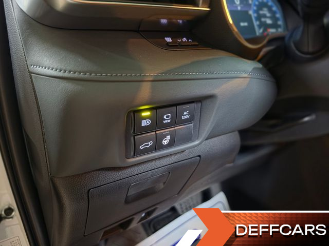Toyota HIGHLANDER 2.5 4WD Platimum купить на сайте DeffCars