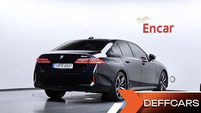 BMW 5-SERIES 530i xDrive M Sport купить на сайте DeffCars