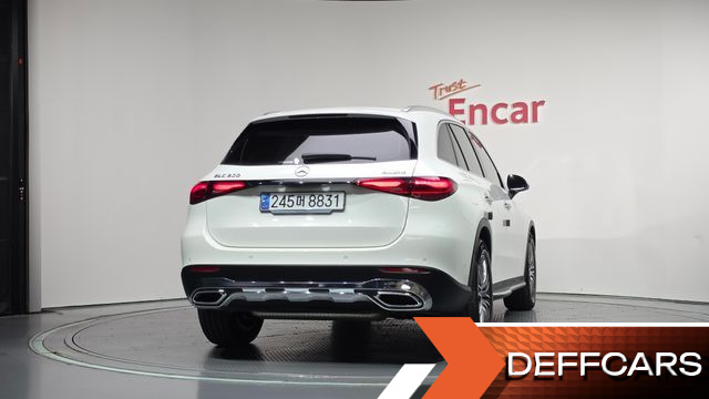 Mercedes GLC-CLASS GLC 300 4MATIC Avantgarde купить на сайте DeffCars