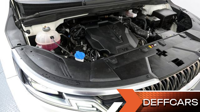 Kia CARNIVAL Gasoline 7-Seater Hi-Limousine Signature купить на сайте DeffCars