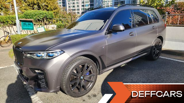 BMW X7 M50i Dark Shadow Edition 6STR купить на сайте DeffCars