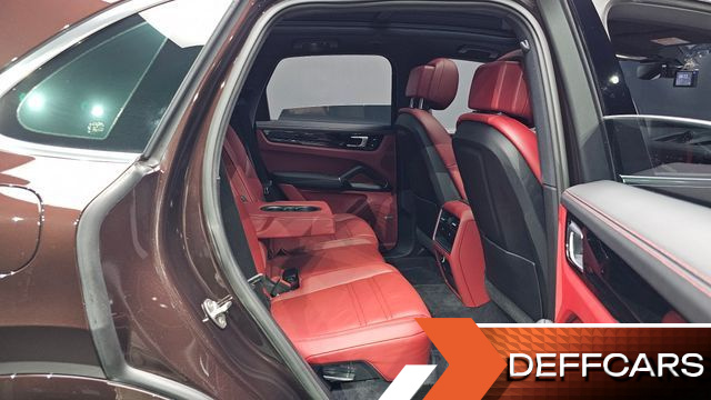 Porsche CAYENNE 3.0 купить на сайте DeffCars