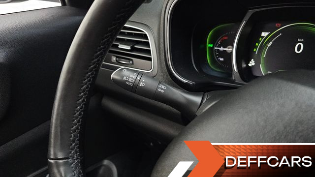 Renault-KoreaSamsung QM6 2.0 LPe RE Signature 2WD купить на сайте DeffCars