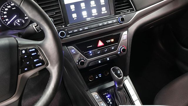 Hyundai AVANTE 1.6 GDI Value Plus купить на сайте DeffCars