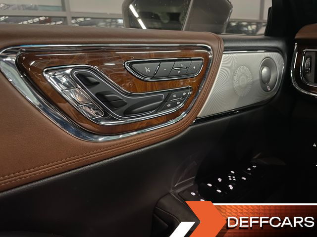 Lincoln CONTINENTAL 3.0 Presidential AWD купить на сайте DeffCars