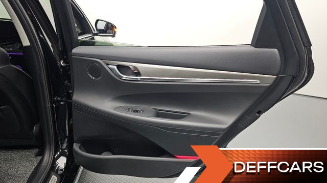 Hyundai GRANDEUR 2.5 Premium Choice купить на сайте DeffCars