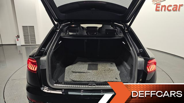 Audi Q8 55 TFSI Quattro Premium купить на сайте DeffCars