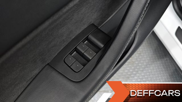 Tesla MODEL Y Long Range AWD купить на сайте DeffCars
