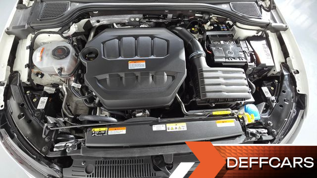 Volkswagen GOLF 2.0 GTI купить на сайте DeffCars