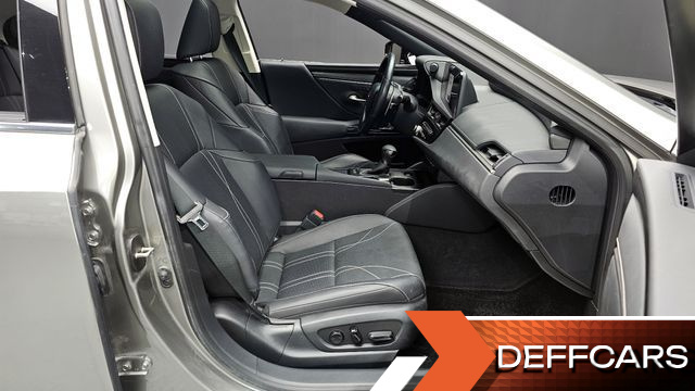 Lexus ES Luxury Plus купить на сайте DeffCars