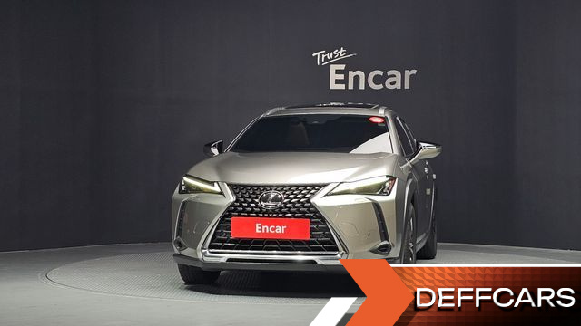 Lexus UX 2.0 2WD купить на сайте DeffCars