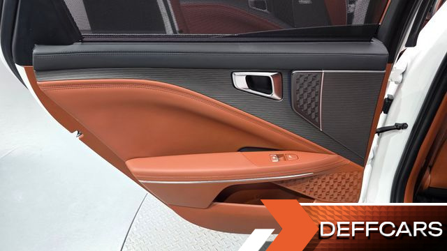 Kia K8 Signature купить на сайте DeffCars