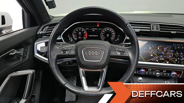 Audi Q3 40 TFSI Quattro Premium купить на сайте DeffCars