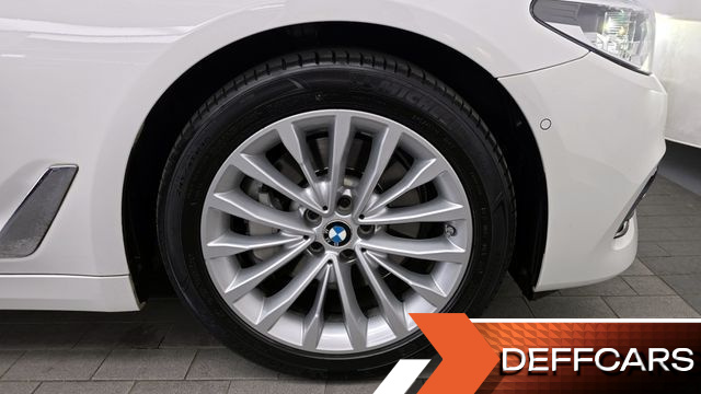 BMW 5-SERIES 530i Luxury Plus купить на сайте DeffCars