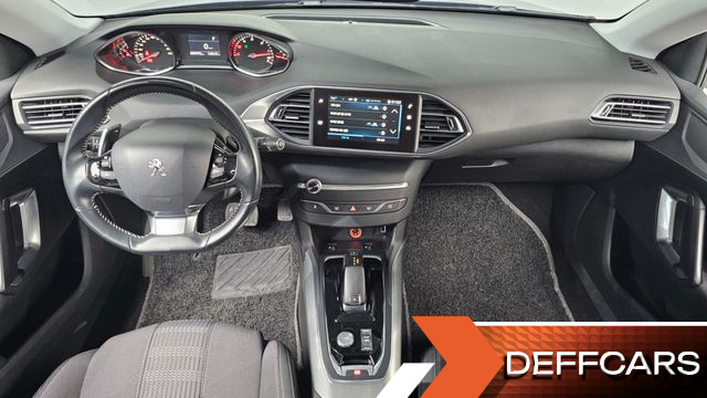 Peugeot 308 1.5 BlueHDi Allure купить на сайте DeffCars