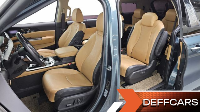 Kia CARNIVAL Diesel 9-Seater Signature купить на сайте DeffCars