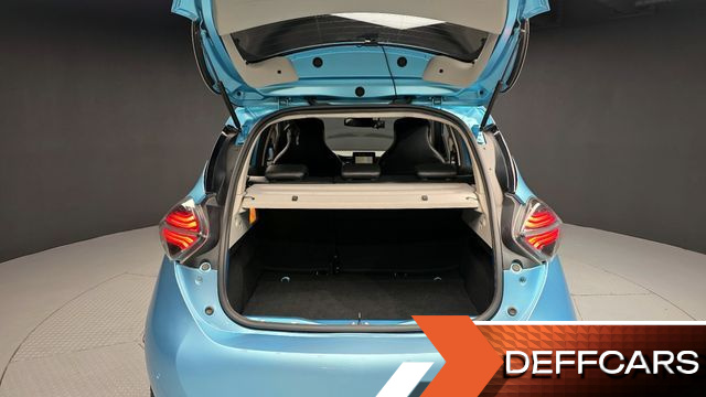 Renault-KoreaSamsung ZOE Intens купить на сайте DeffCars
