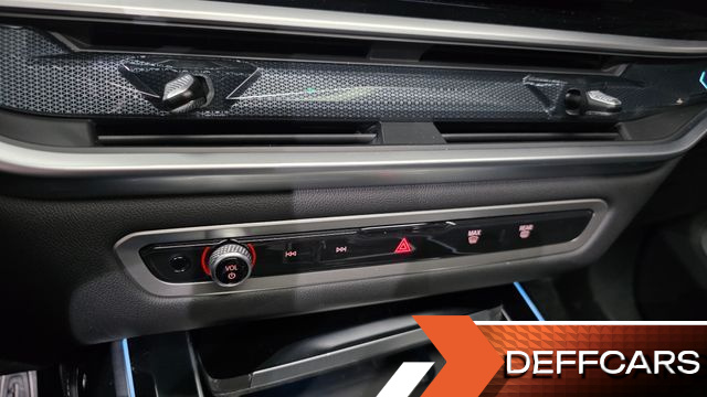 BMW X7 xDrive 40i M Sport 6STR купить на сайте DeffCars