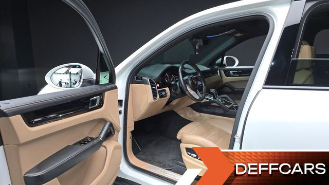 Porsche CAYENNE 3.0 купить на сайте DeffCars