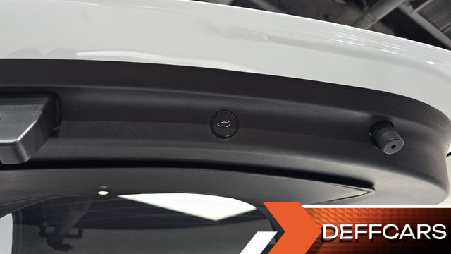 Tesla MODEL Y RWD купить на сайте DeffCars