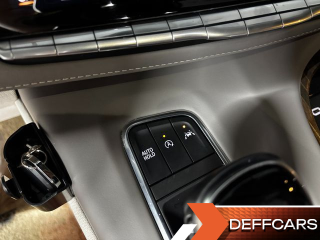 Cadillac ESCALADE 6.2 Premium Luxury Platinum купить на сайте DeffCars