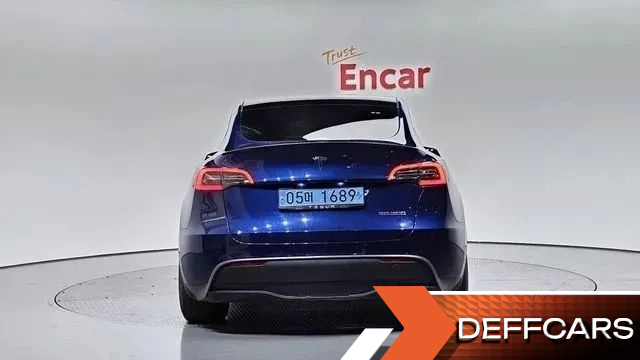 Tesla MODEL Y Performance купить на сайте DeffCars