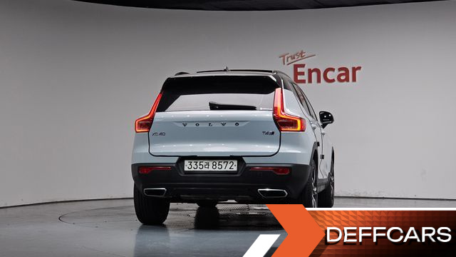 Volvo XC40 T4 R-Design купить на сайте DeffCars