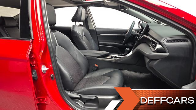 Toyota CAMRY 2.5 XSE Hybrid купить на сайте DeffCars