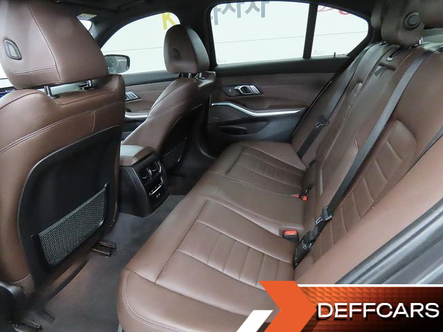 BMW 3-SERIES 330e M Sport купить на сайте DeffCars