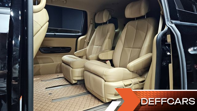 Kia CARNIVAL Gasoline 7-Seater Limousine President купить на сайте DeffCars