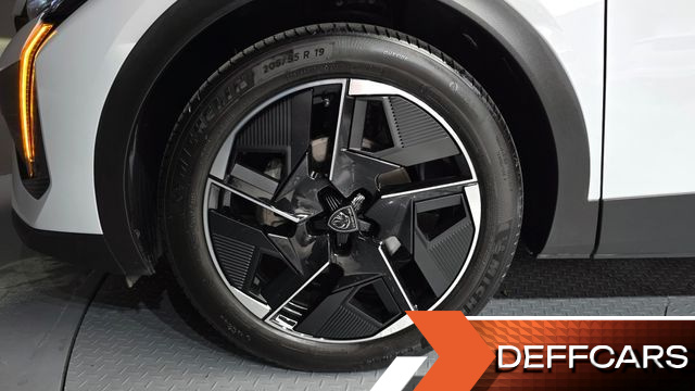 Peugeot 408 1.2 Pure Tech GT купить на сайте DeffCars